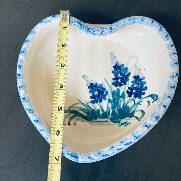Texas Bluebonnets Marshall Pottery Heart Shaped Bowl Dish - Picture 2 of 6